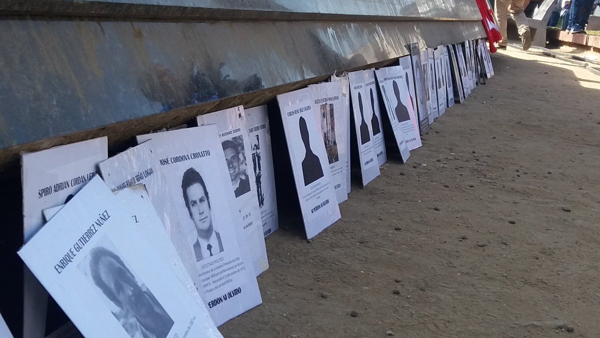 Foto de memorial a detenidos desaparecidos de Valparaíso. Foto de la diputada Carmen Hertz