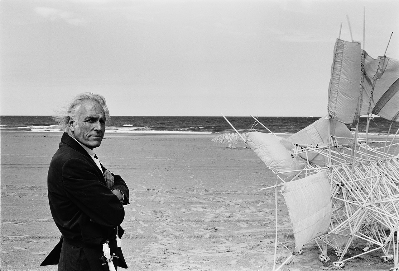 Theo Jansen y su exposición "Algoritmos del viento"