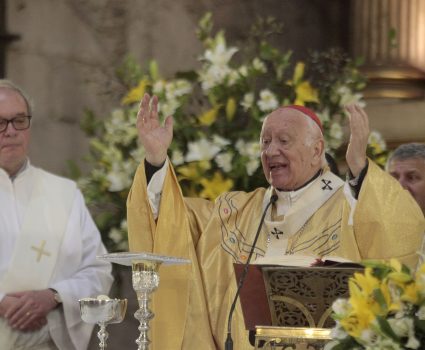 23 DE SEPTIEMBRE DE 2018/SANTIAGO Con la presencia del cardenal Ricardo Ezzati, se realizó una misa conmemorativa por los 400 años de la Iglesia de San Francisco. FOTO: LEONARDO RUBILAR CHANDIA/AGENCIAUNO