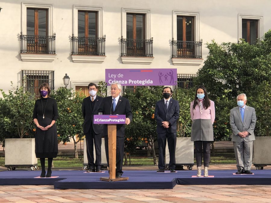Presidente Piñera promulga ley crianza protegida