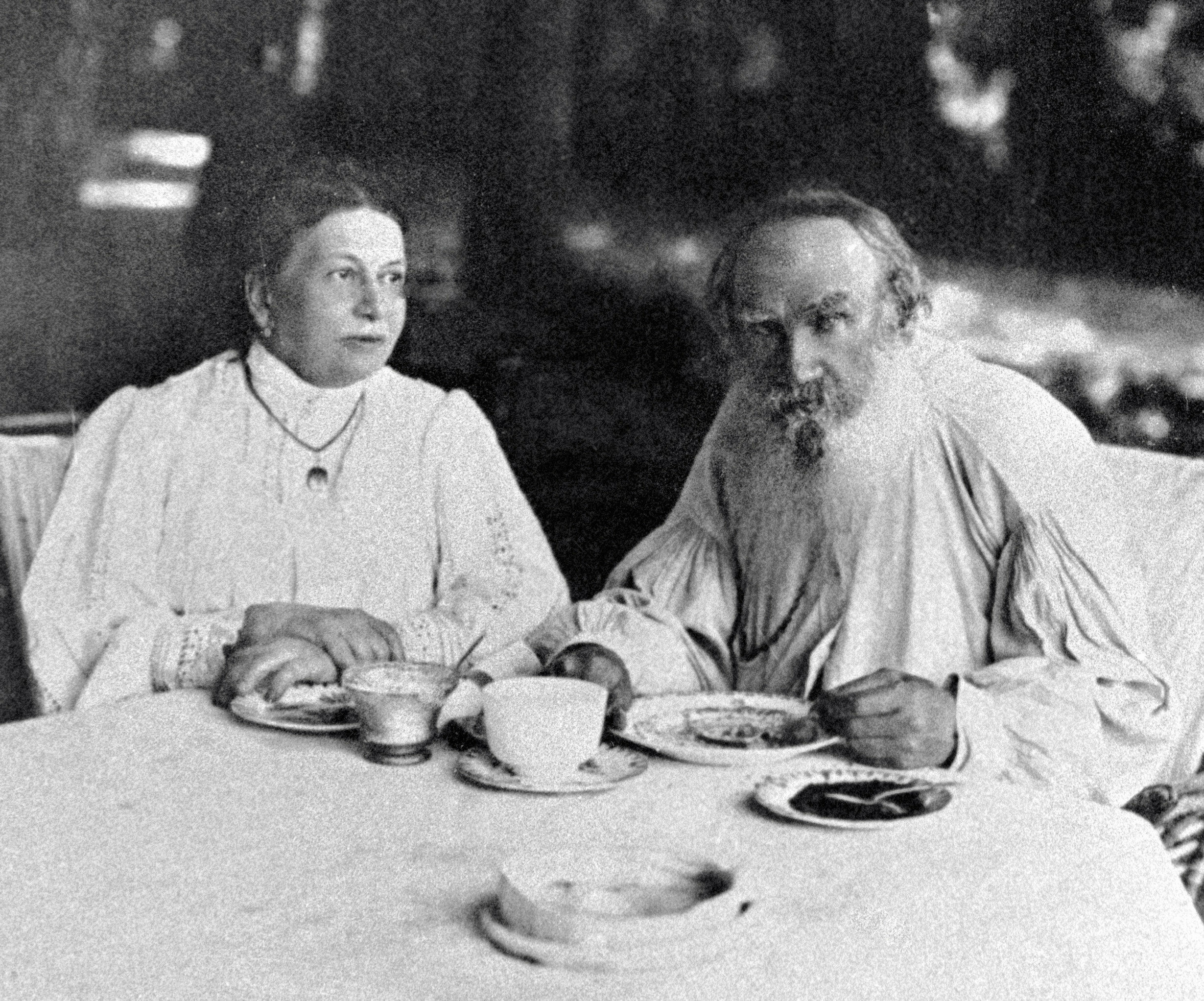 León y Sonia Tolstoi