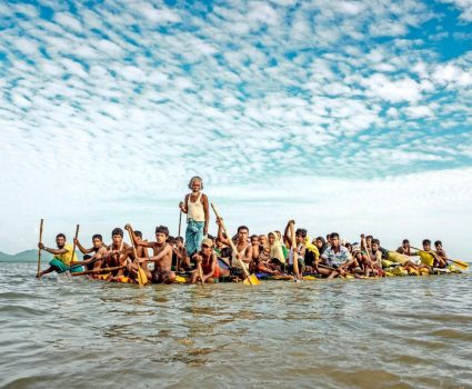 Tomás Munita y foto sobre Rohingyas