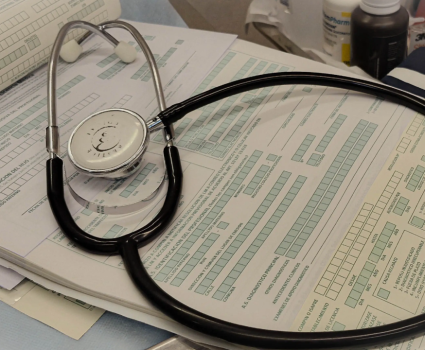Proyecto busca regular uso de licencias médicas
