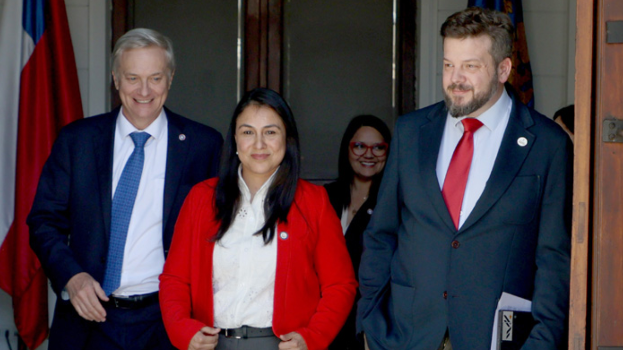 Derecha Unida: El nuevo pacto que complica la lista única