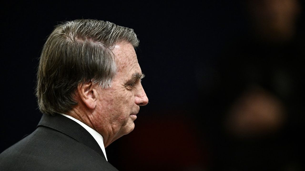 Bolsonaro se enfrenta a nuevas medidas cautelares