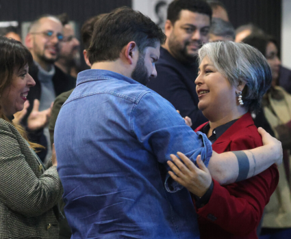 Oposición arremete contra Boric por supuesto intervencionismo