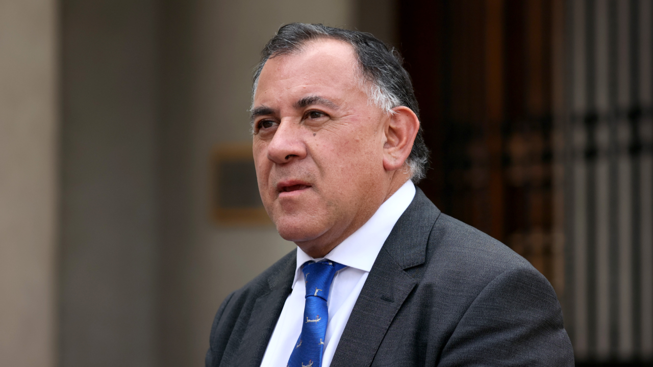 Eric Aedo: "No podemos seguir en eterna indefinición"