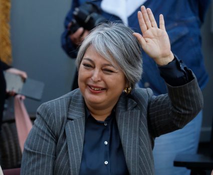 Jeannette Jara enfrenta su semana más compleja