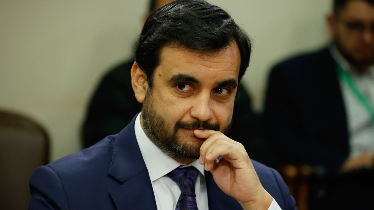 Ministro Gajardo no descarta corrupción en liberación de sicario