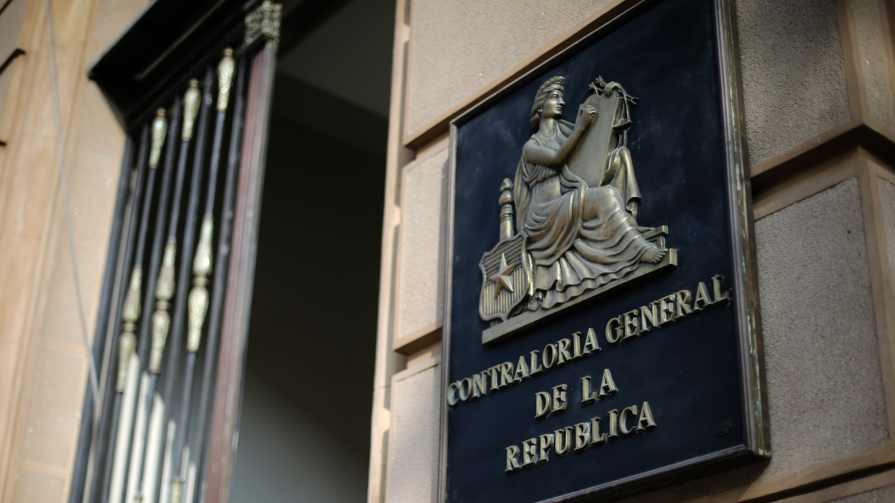 Contraloría detecta pagos irregulares en proyecto Ruta 66