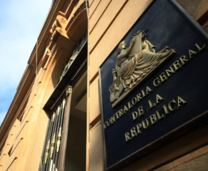 Contraloría limita uso del pase escolar a motivos de estudio