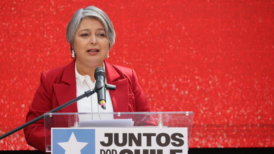 Los ejes del renovado programa de Jara