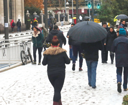 ¿Podría caer nieve en Santiago Centro?