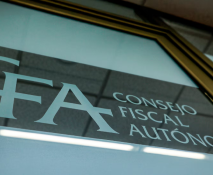 CFA advierte sobre otro incumplimientos de la meta fiscal