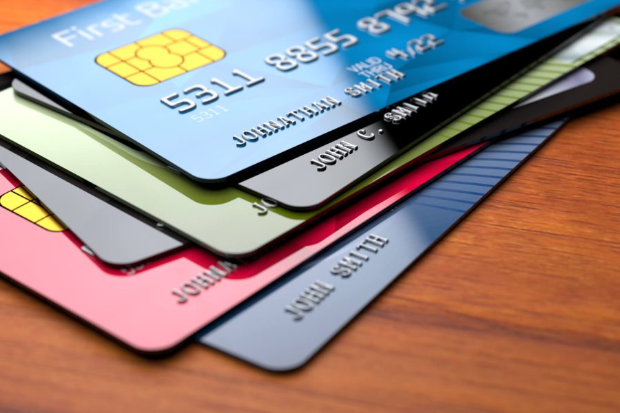 Tarjetas. Economía