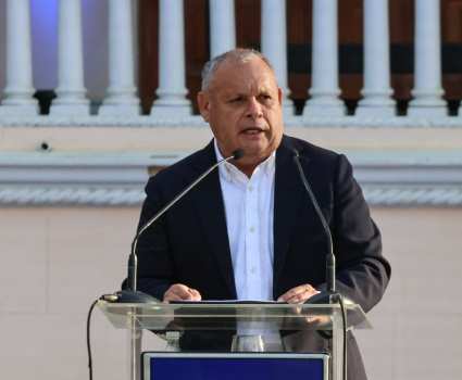 Mundaca criticó incapacidad institucional por toma de San Antonio