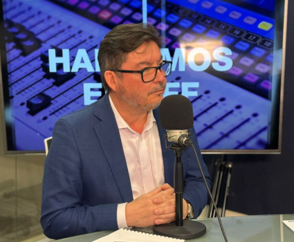 Barraza: "El adversario es la extrema derecha, no la coalición"
