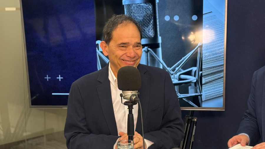 Sergio Micco reconoce errores como director del INDH